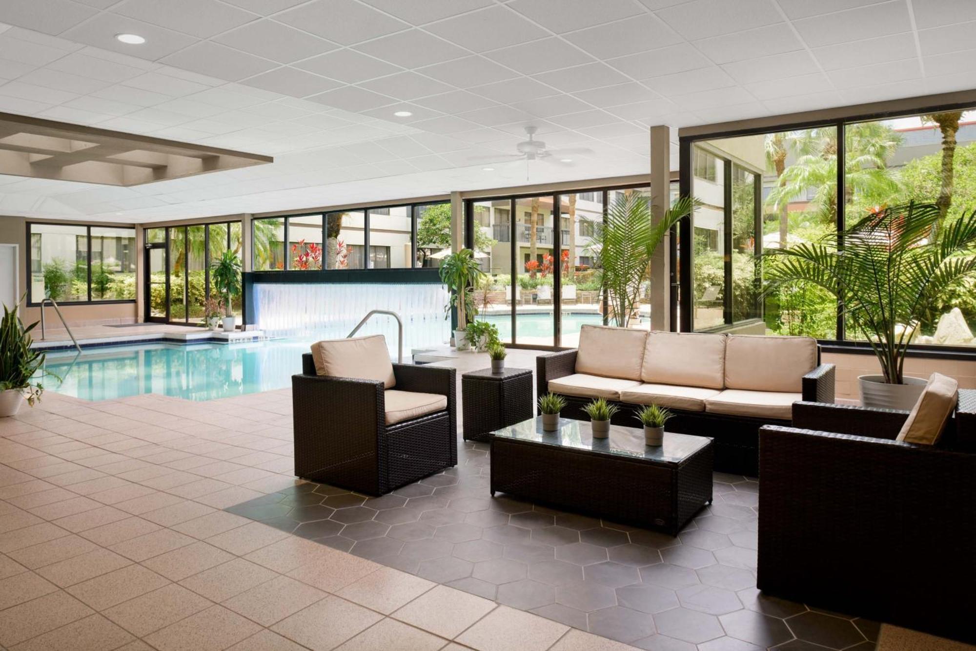 Sheraton Suites Orlando Airport Hotel Eksteriør bilde